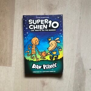 Super Chien 10 Kids Book by - Blue and Green Cover
